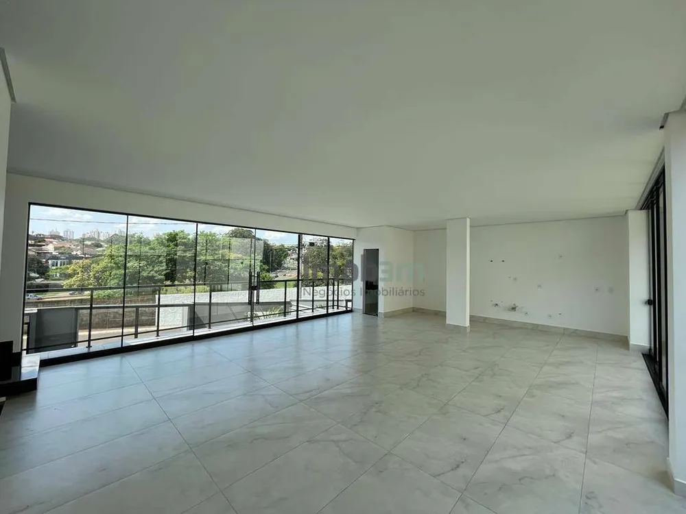 Sobrado, 3 quartos, 241 m² - Foto 3