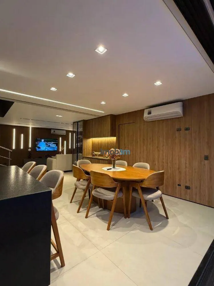 Sobrado, 3 quartos, 220 m² - Foto 3