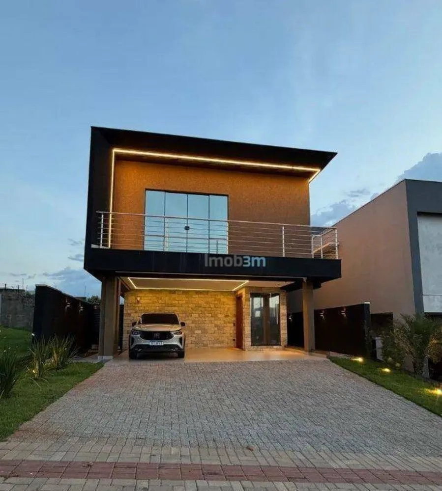 Sobrado, 3 quartos, 220 m² - Foto 1