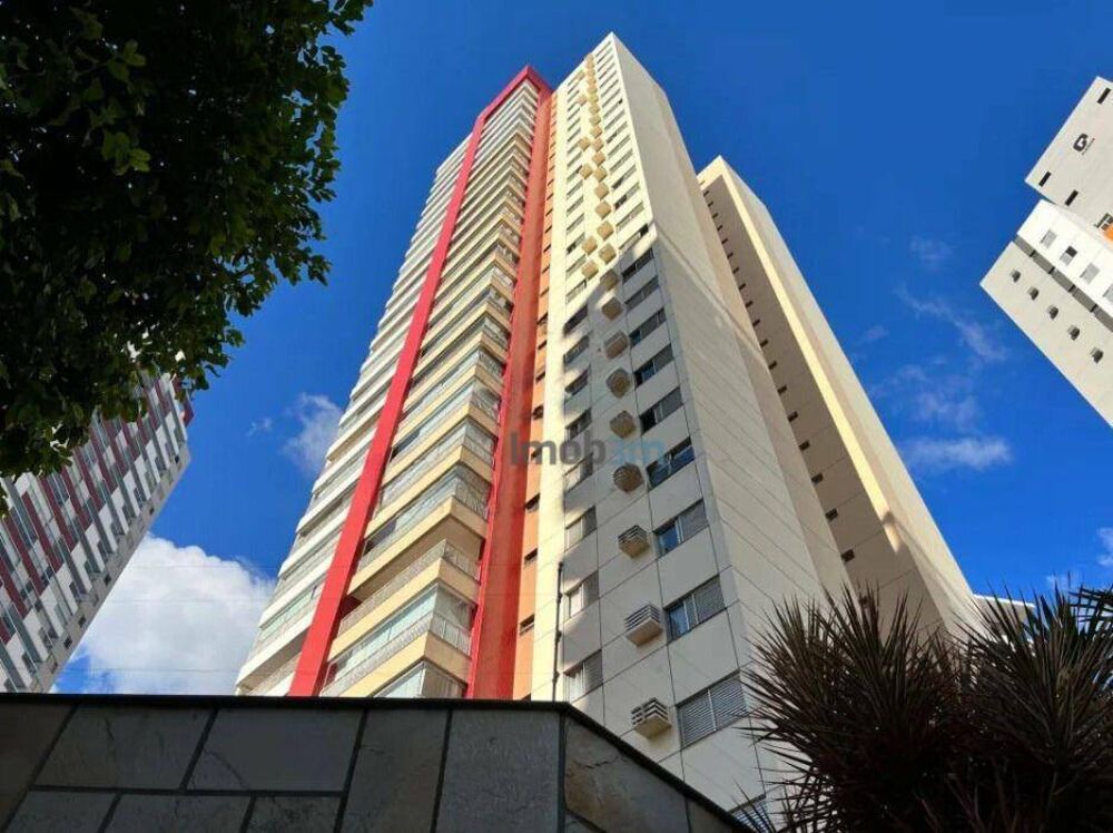 Apartamento para alugar com 3 quartos, 130m² - Foto 1