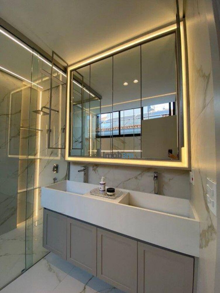 Sobrado à venda com 5 quartos, 285m² - Foto 4