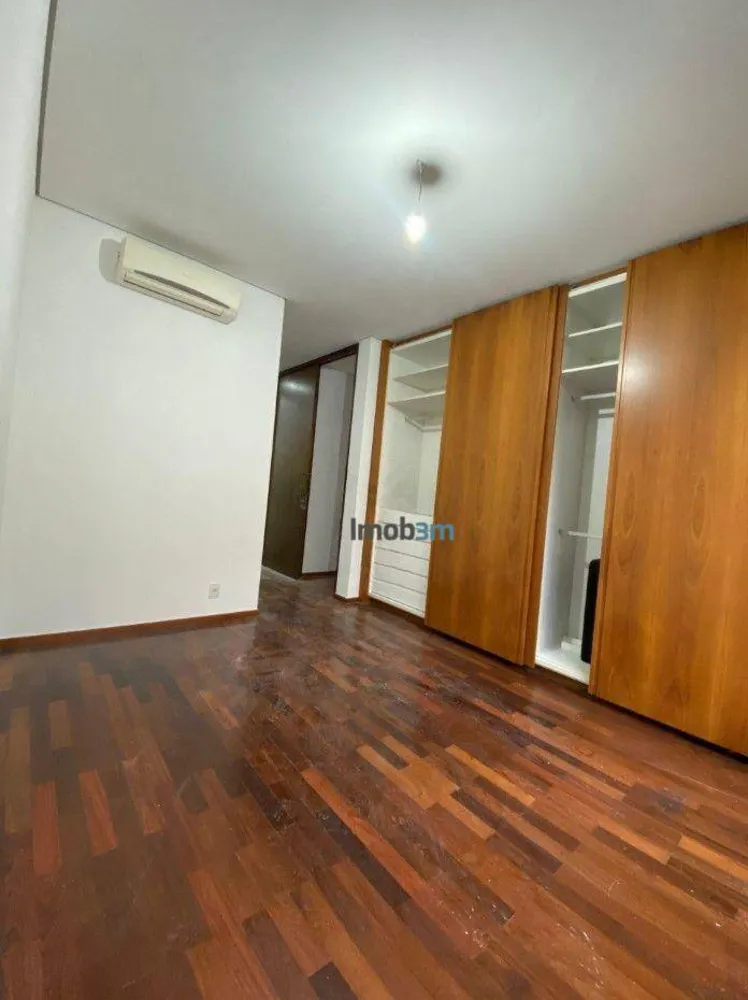Sobrado, 5 quartos, 360 m² - Foto 13