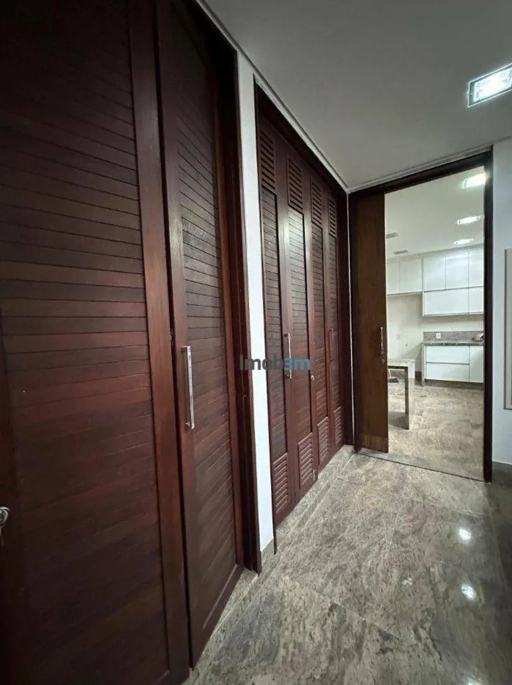 Sobrado, 5 quartos, 360 m² - Foto 9