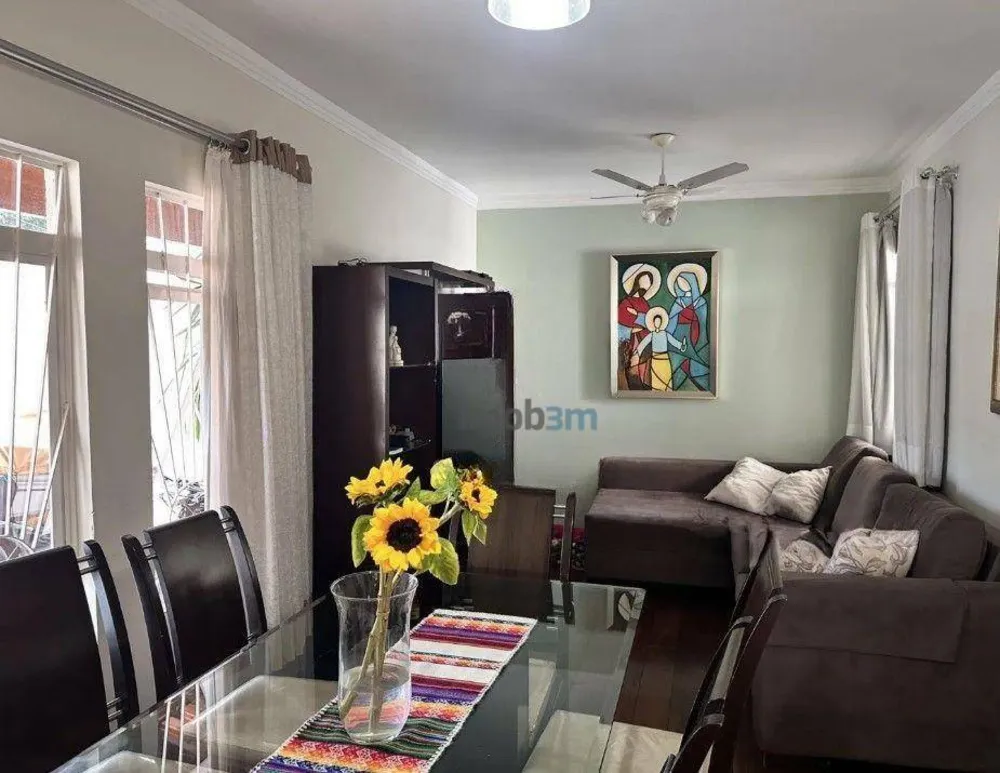 Casa, 3 quartos, 196 m² - Foto 2