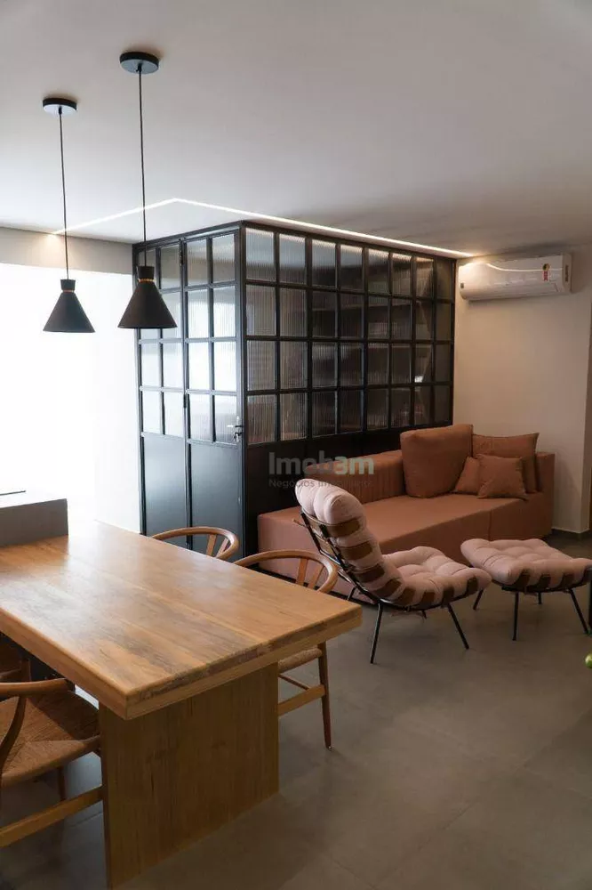 Apartamento para alugar com 2 quartos, 64m² - Foto 2