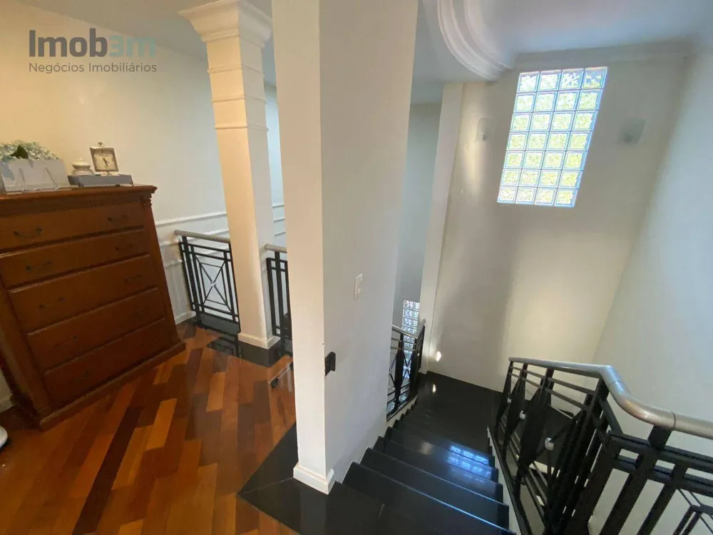 Sobrado, 4 quartos, 393 m² - Foto 4