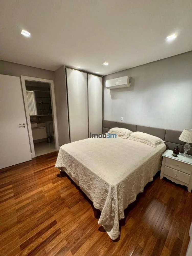 Apartamento, 3 quartos, 269 m² - Foto 10