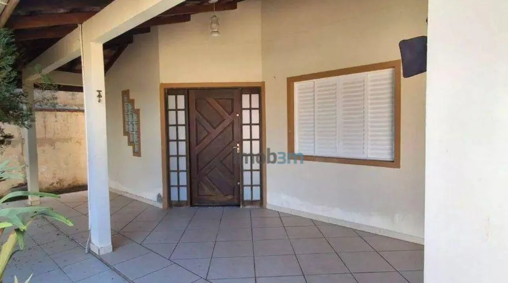 Casa, 4 quartos, 174 m² - Foto 3
