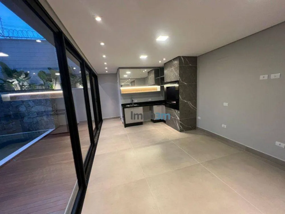 Sobrado, 4 quartos, 258 m² - Foto 4