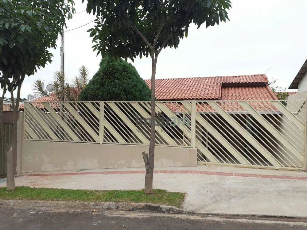 Casa, 2 quartos, 131 m² - Foto 1