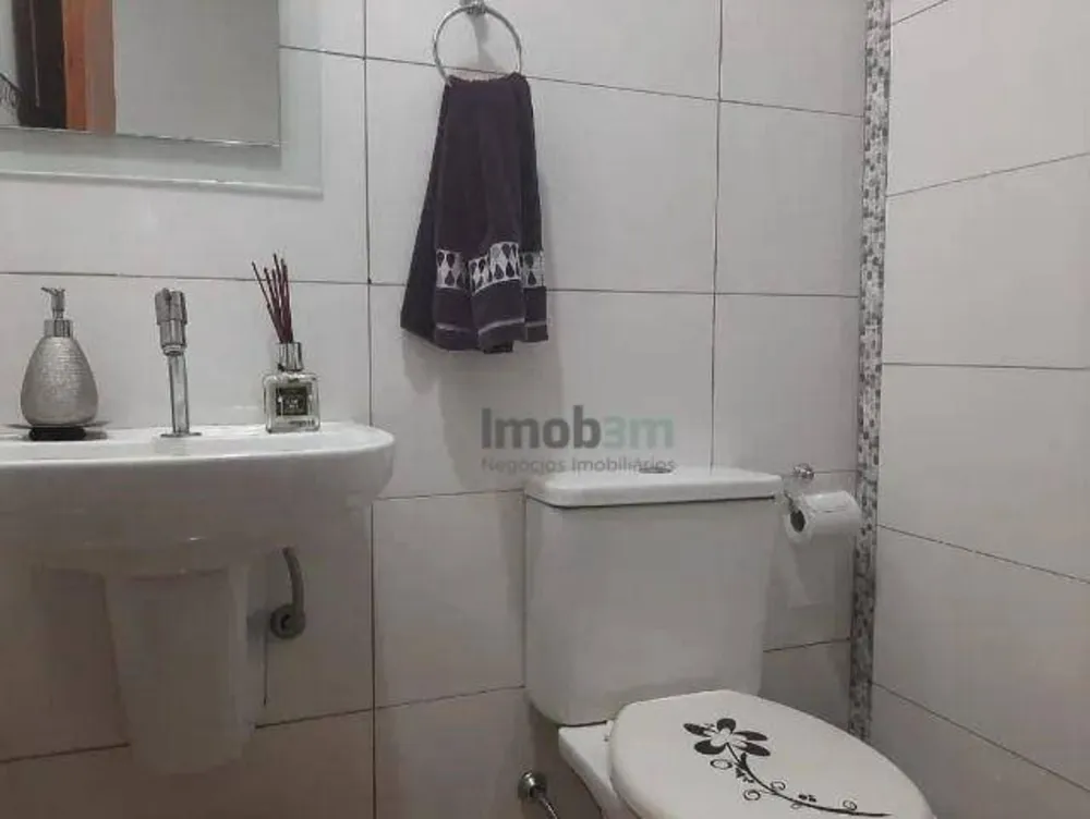 Casa, 3 quartos, 250 m² - Foto 11