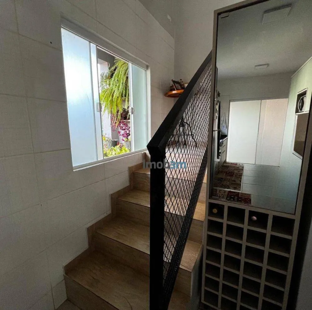 Sobrado, 3 quartos, 200 m² - Foto 4