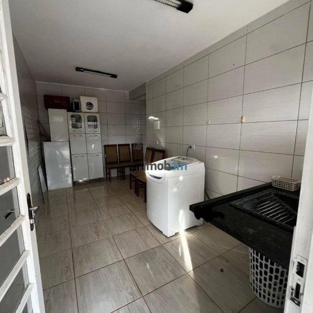 Sobrado, 3 quartos, 200 m² - Foto 2