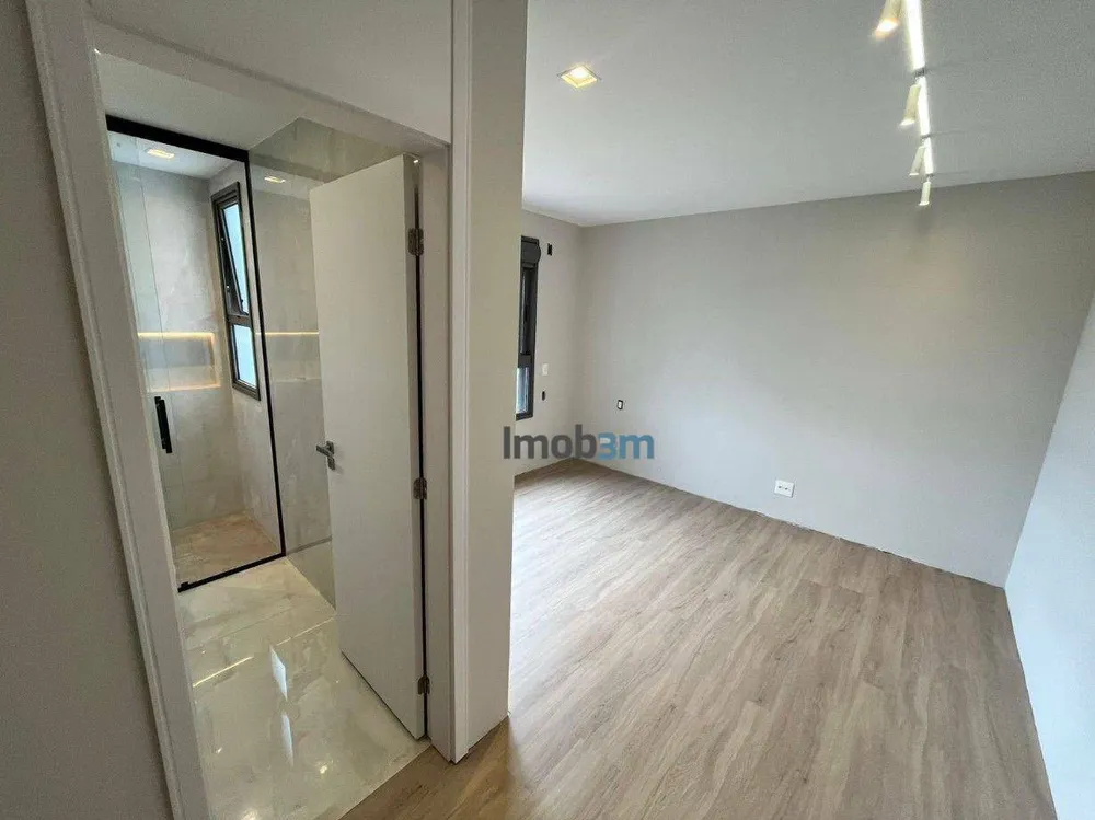 Apartamento, 3 quartos, 232 m² - Foto 11