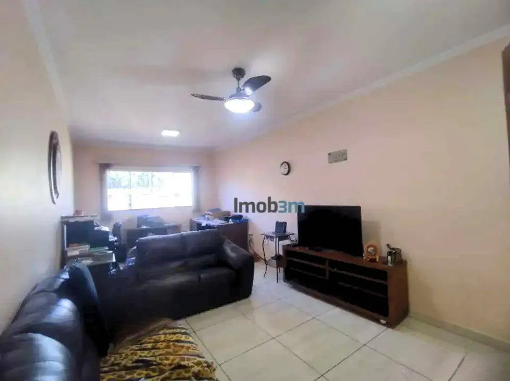 Casa, 3 quartos, 178 m² - Foto 3