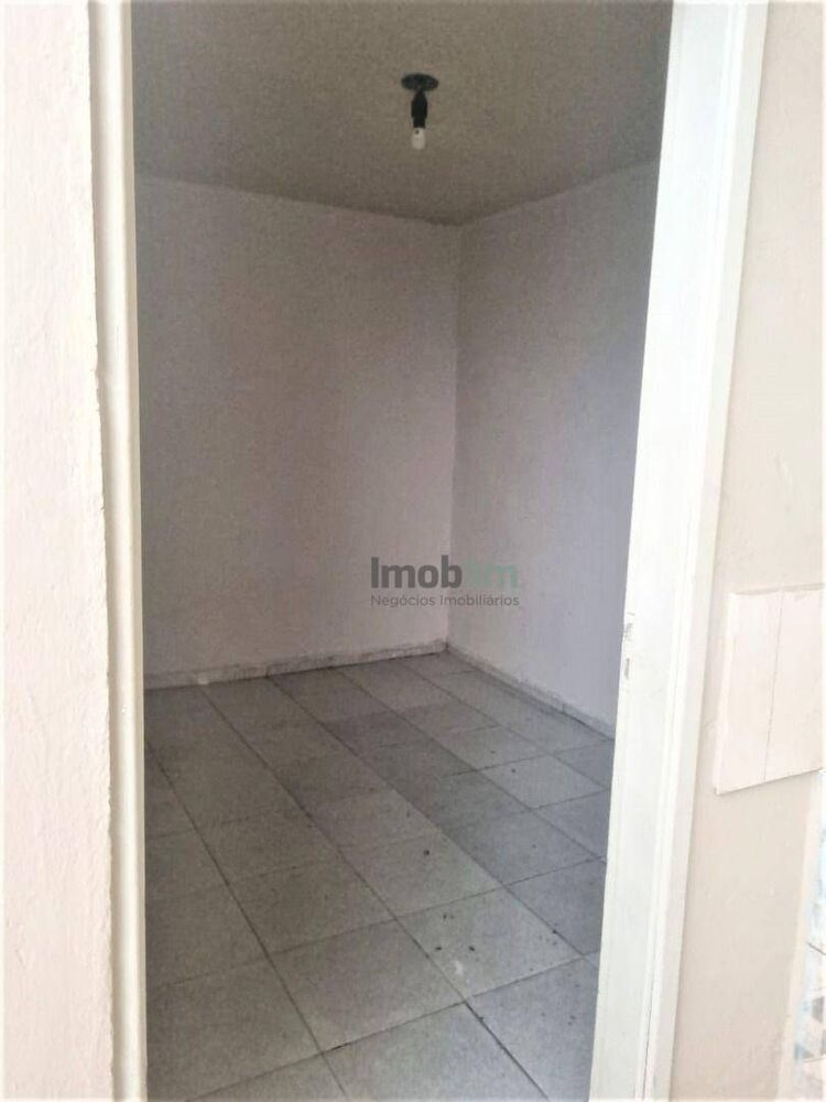 Casa à venda com 3 quartos, 200m² - Foto 13