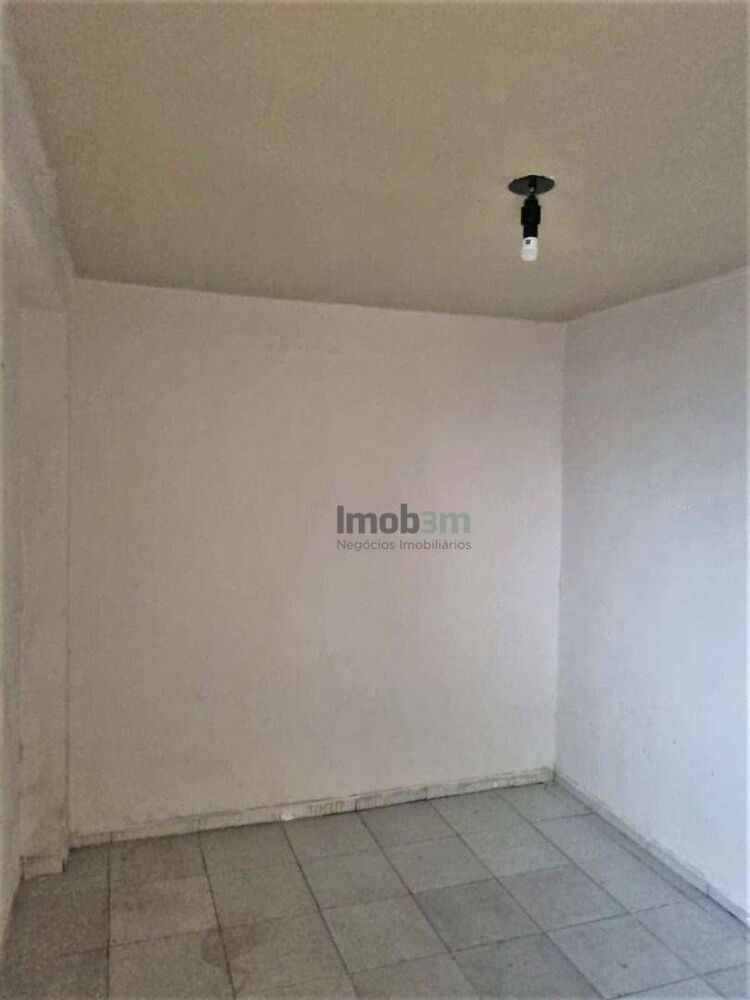 Casa à venda com 3 quartos, 200m² - Foto 14