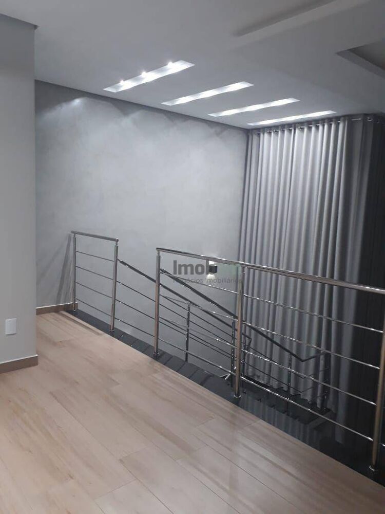 Sobrado à venda com 3 quartos, 87m² - Foto 2