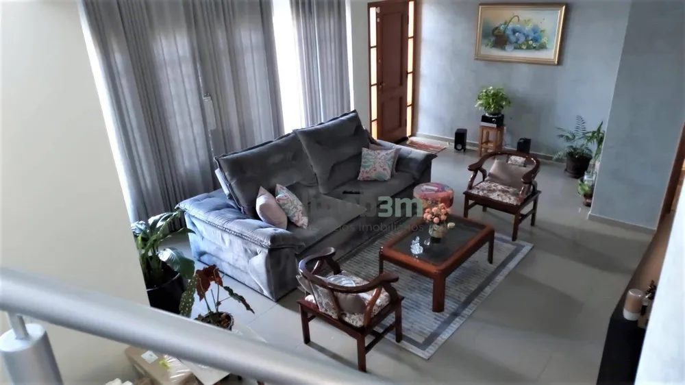 Sobrado, 3 quartos, 233 m² - Foto 4