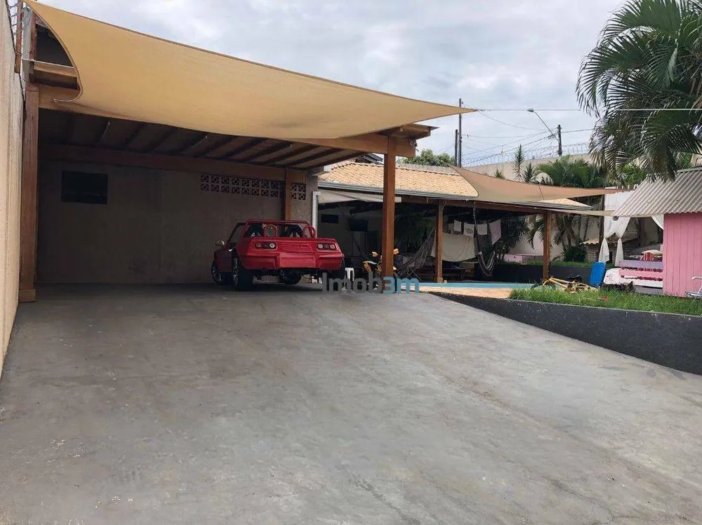 Casa, 3 quartos, 245 m² - Foto 8