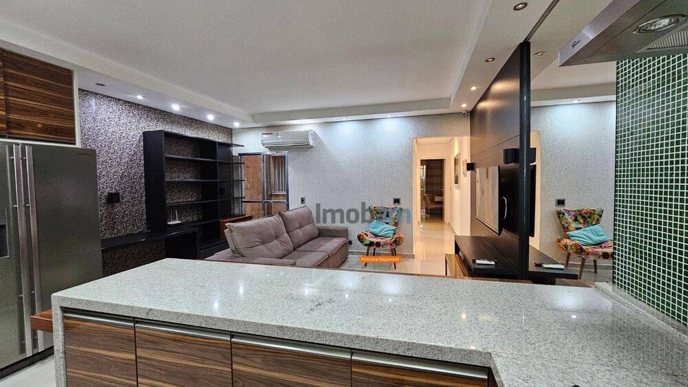 Casa à venda com 2 quartos, 125m² - Foto 1