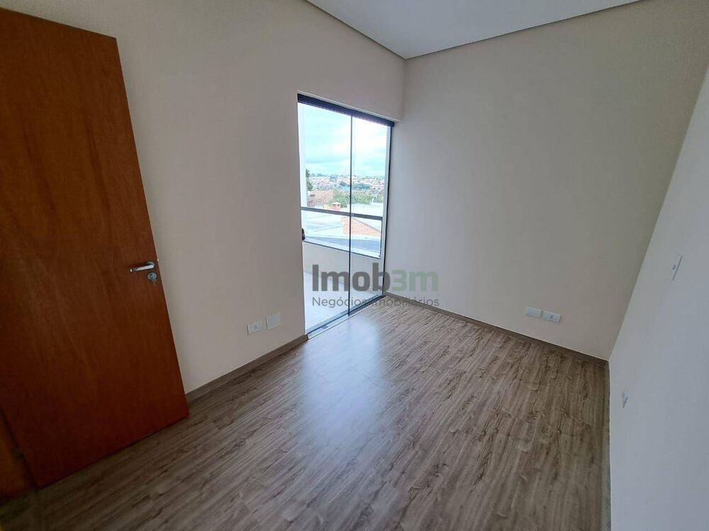Sobrado à venda com 3 quartos, 120m² - Foto 2