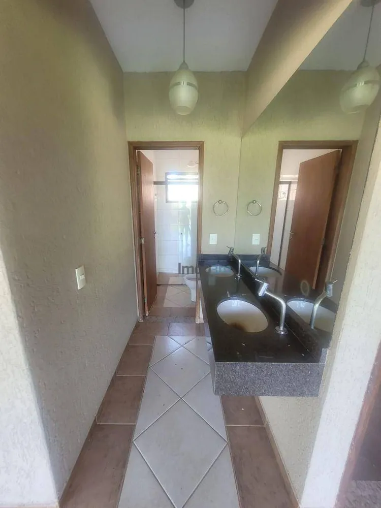 Chácara, 3 quartos, 2500 m² - Foto 2