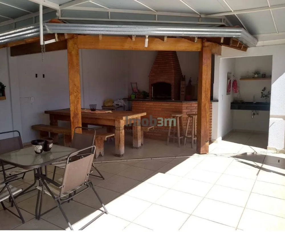 Casa, 3 quartos, 220 m² - Foto 4