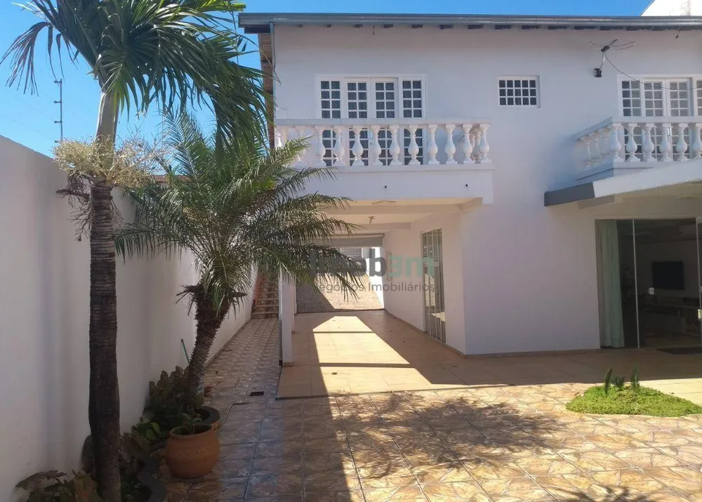 Casa, 3 quartos, 220 m² - Foto 10