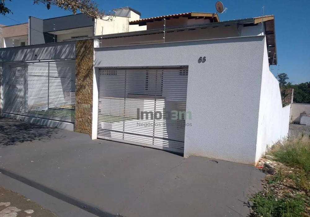 Casa, 3 quartos, 220 m² - Foto 2