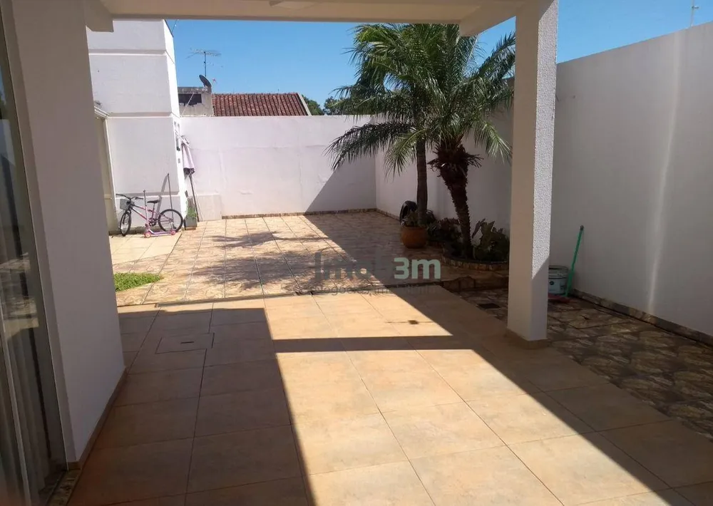 Casa, 3 quartos, 220 m² - Foto 6