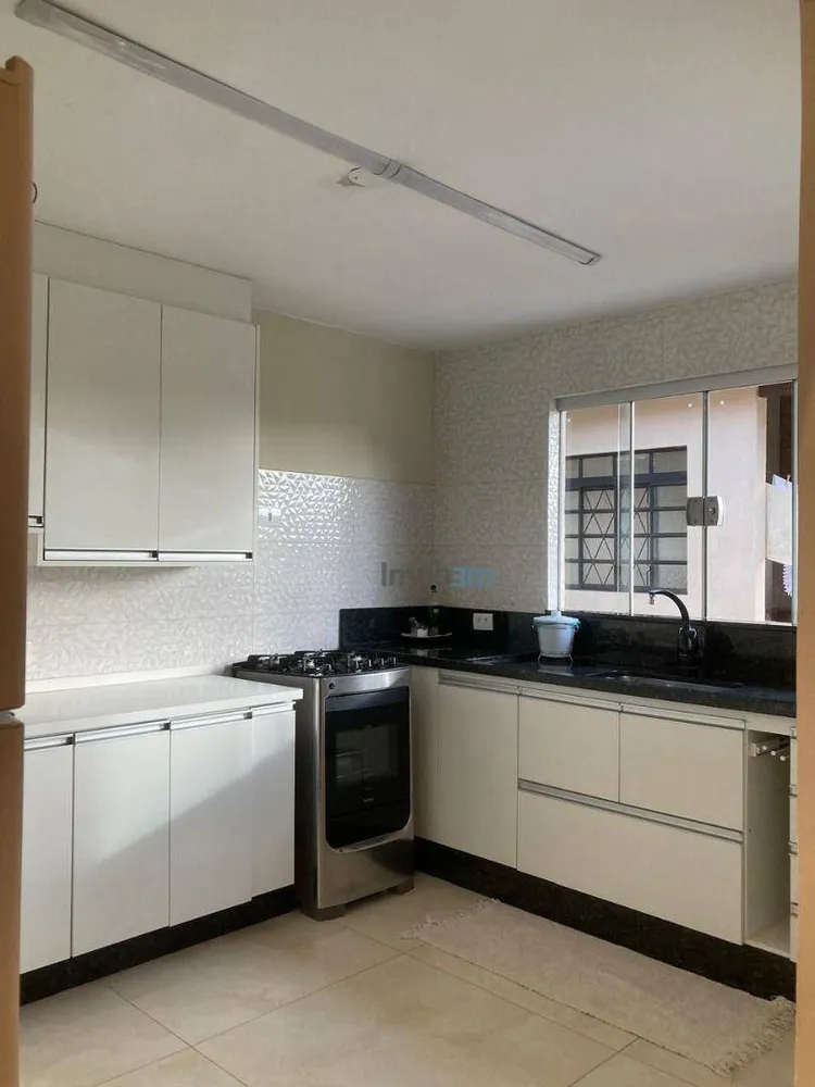 Casa, 3 quartos, 190 m² - Foto 6