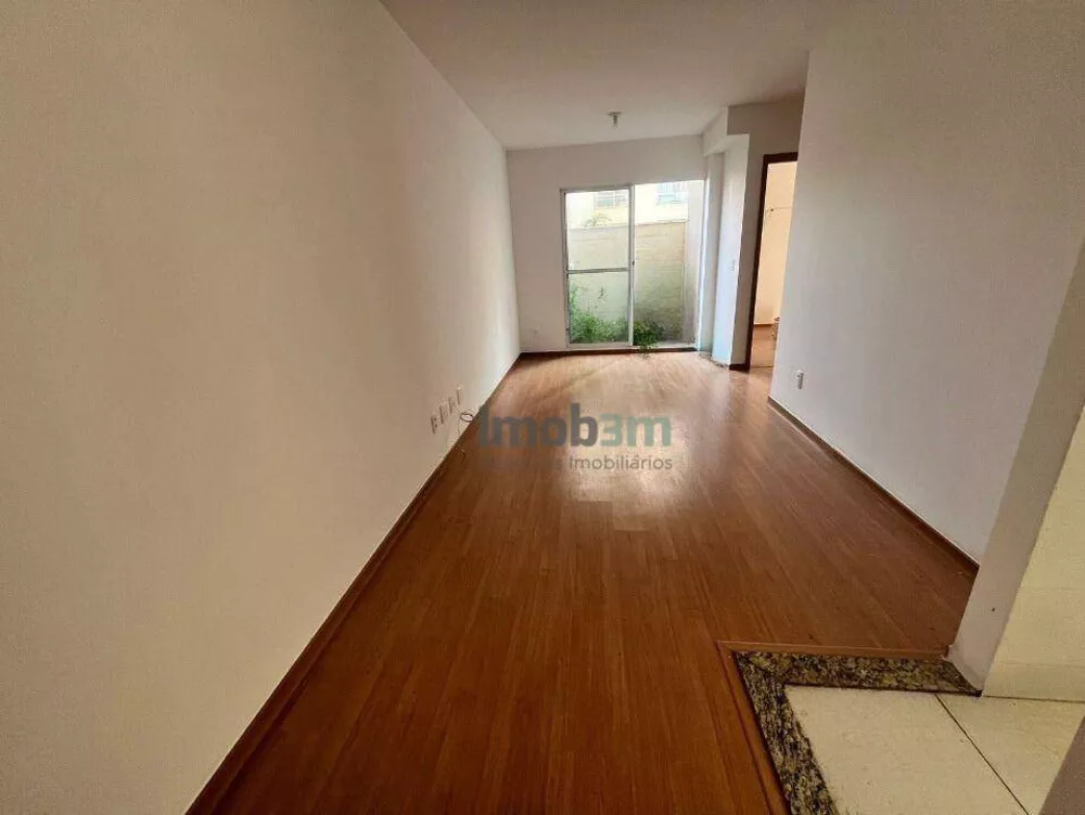 Apartamento à venda com 2 quartos, 46m² - Foto 3