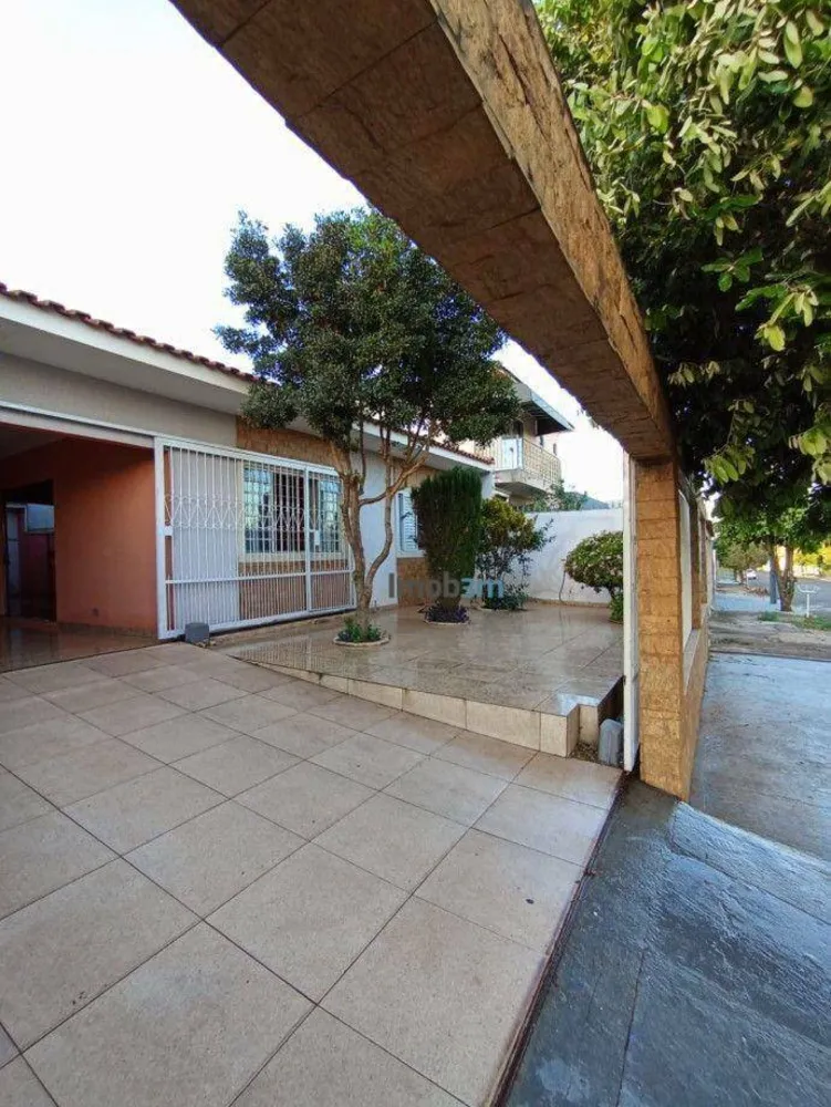 Casa, 5 quartos, 275 m² - Foto 13