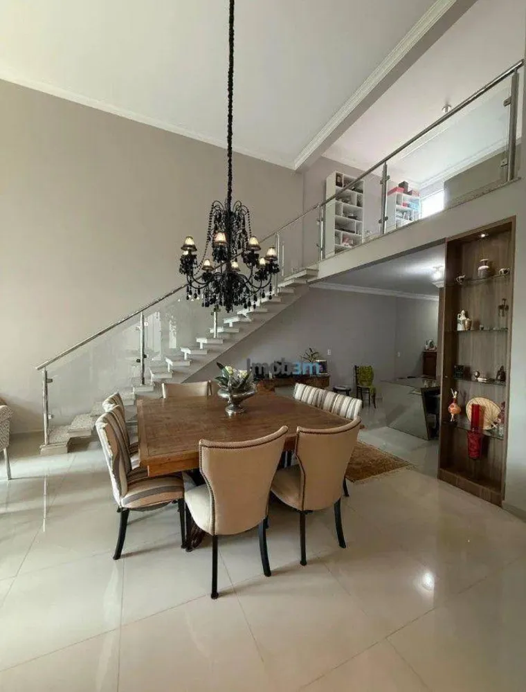Sobrado, 3 quartos, 247 m² - Foto 4