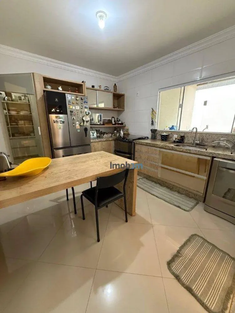Sobrado, 3 quartos, 247 m² - Foto 5