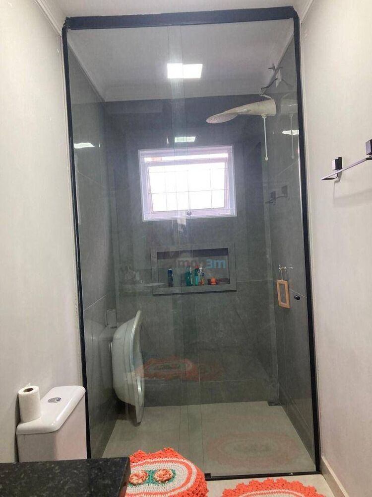 Casa à venda com 3 quartos, 190m² - Foto 3