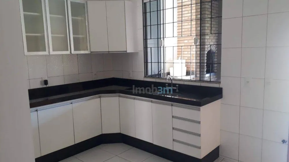 Sobrado, 5 quartos, 300 m² - Foto 4