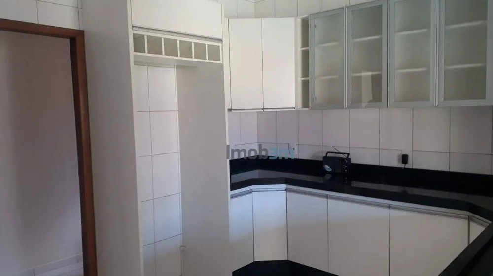 Sobrado, 5 quartos, 300 m² - Foto 5