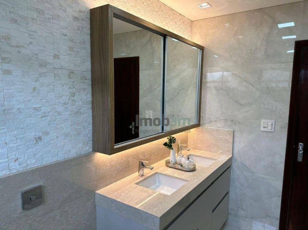 Casa, 3 quartos, 239 m² - Foto 7