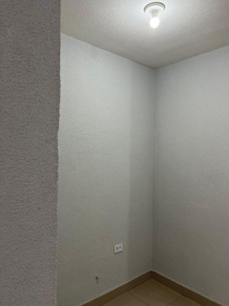 Depósito-Galpão-Armazém para alugar, 420m² - Foto 2