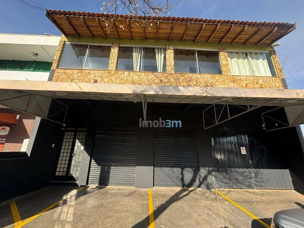 Depósito-Galpão, 358 m² - Foto 1