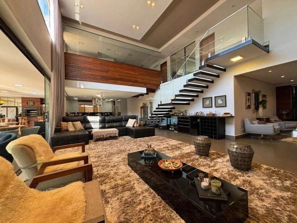 Sobrado, 4 quartos, 433 m² - Foto 1