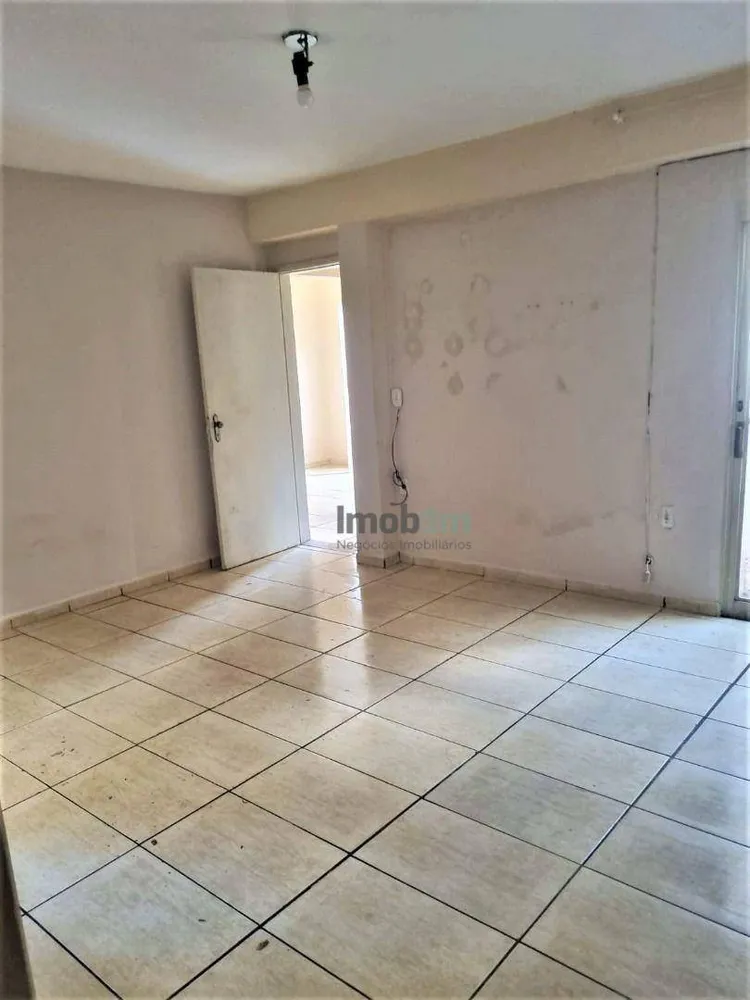 Casa, 3 quartos, 200 m² - Foto 11