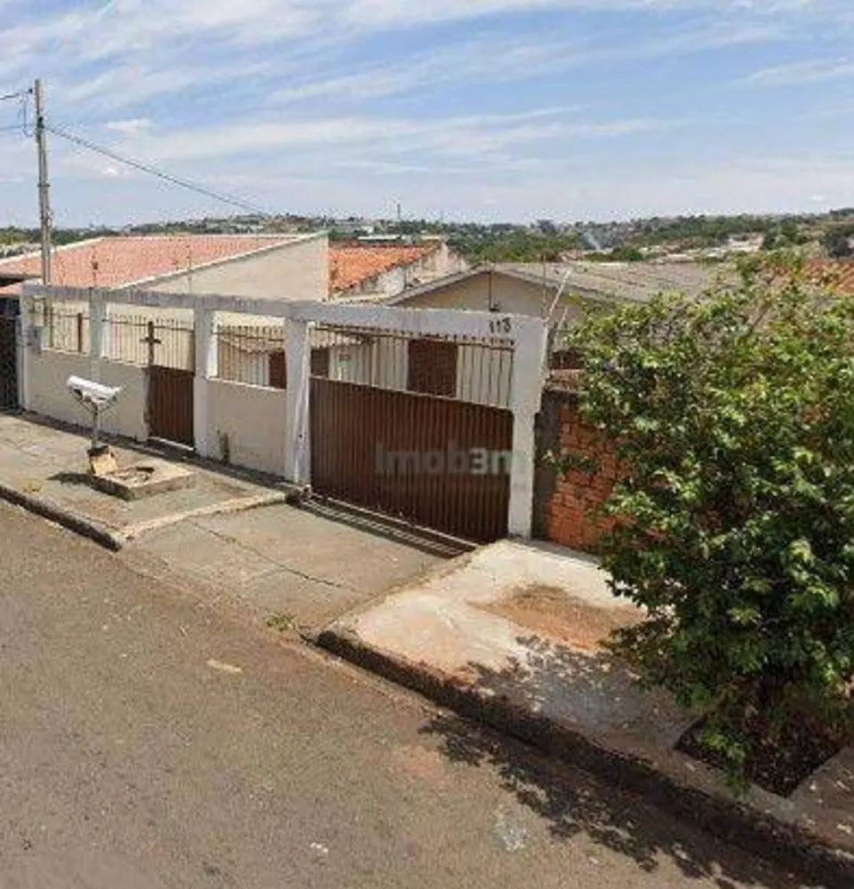 Casa, 3 quartos, 200 m² - Foto 1