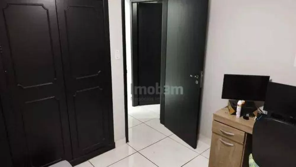 Apartamento à venda com 3 quartos, 101m² - Foto 3