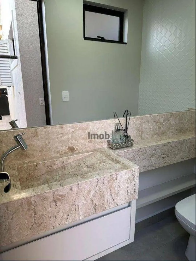 Casa, 3 quartos, 239 m² - Foto 13