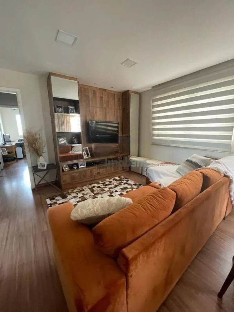 Apartamento à venda com 3 quartos, 124m² - Foto 3