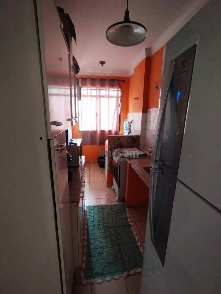 Apartamento à venda com 2 quartos, 50m² - Foto 4