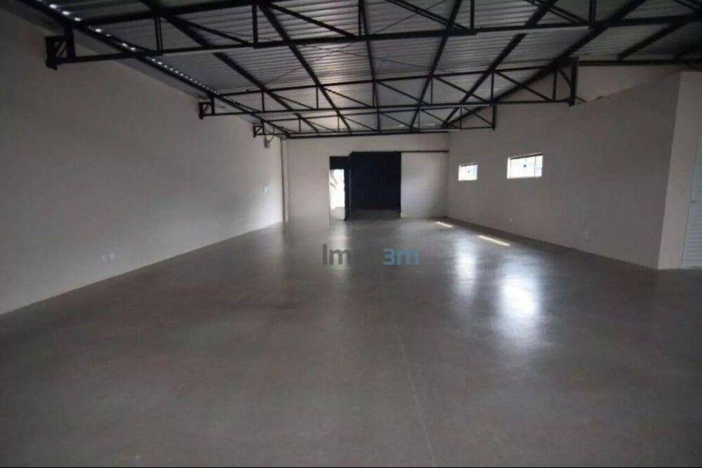 Depósito-Galpão-Armazém para alugar, 486m² - Foto 1